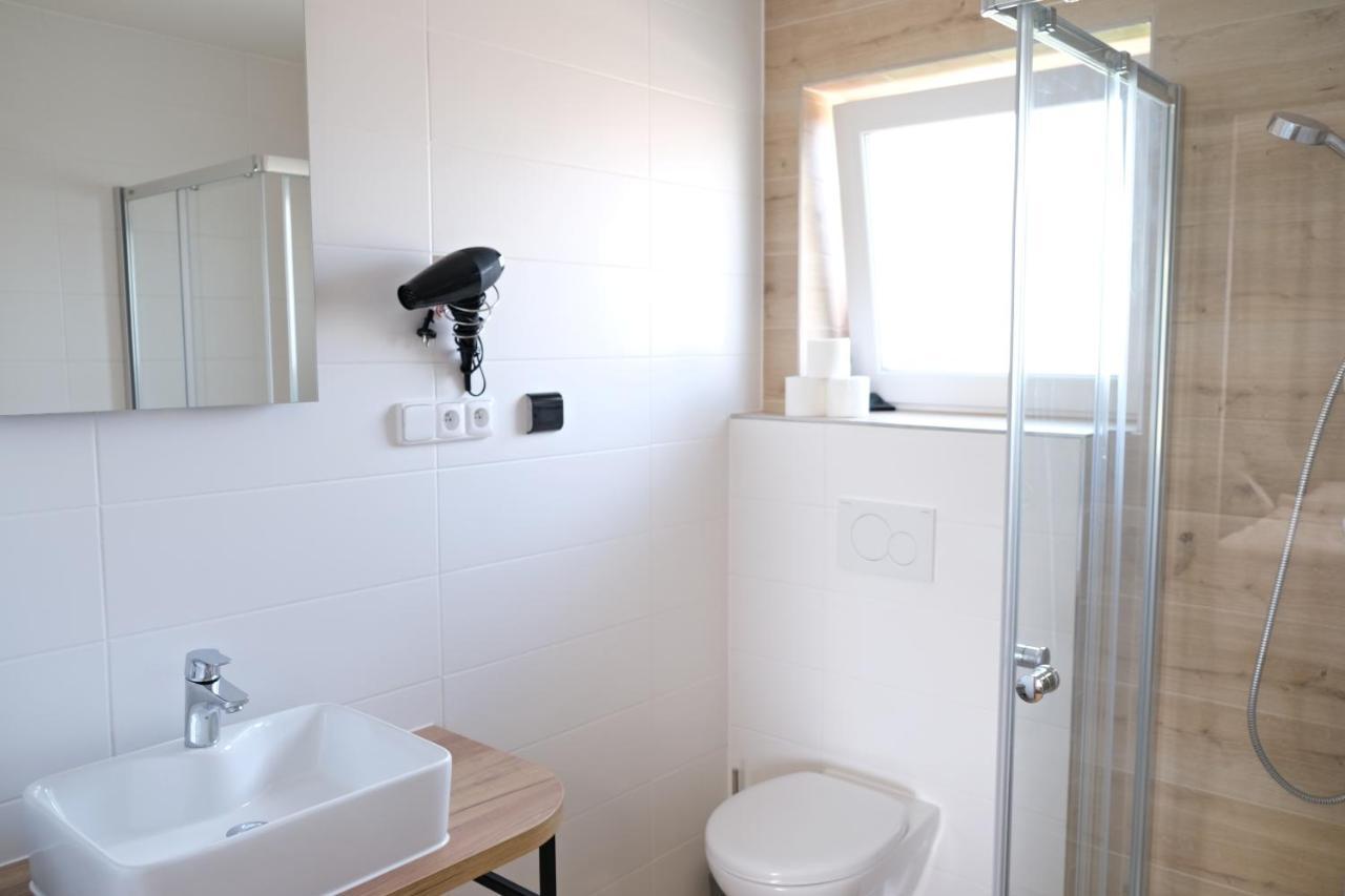 Apartmanovy Dum Na Kolonade Lednice Exterior photo